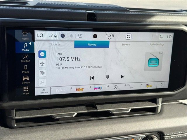 New 2025 Jeep Gladiator Sport image 23