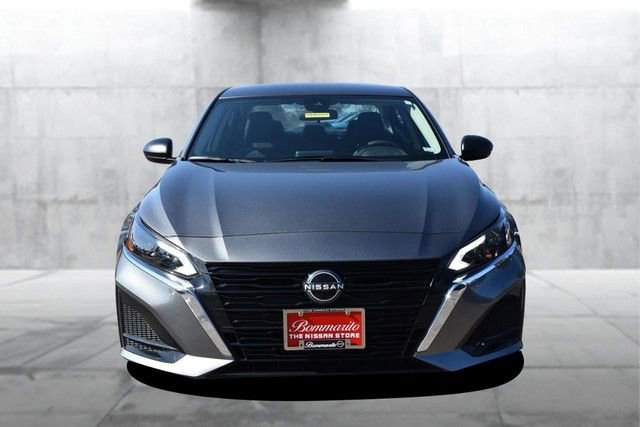 Certified 2025 Nissan Altima 2.5 SV image 4