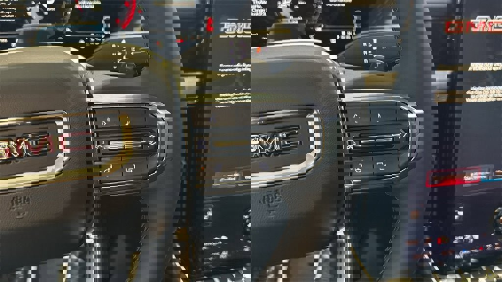 New 2026 GMC Yukon Elevation image 30