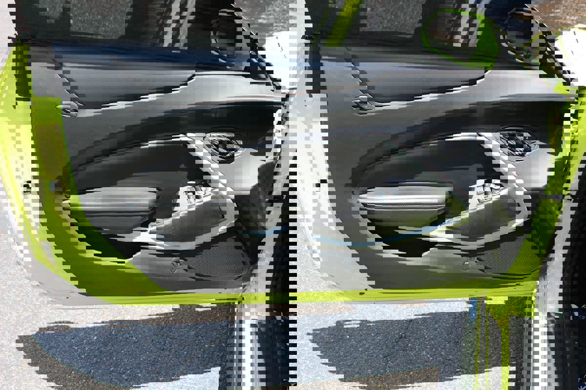 Used 2019 Chevrolet Camaro SS image 11