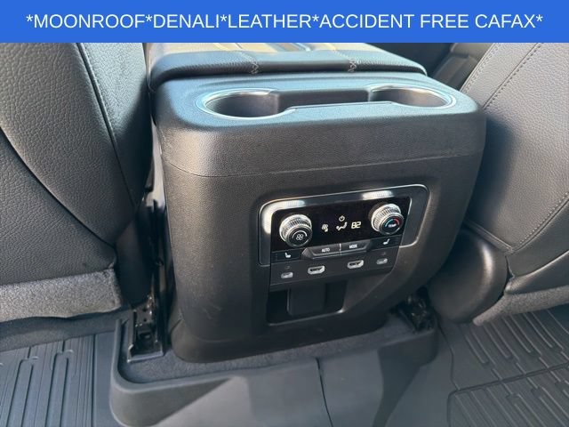 Used 2024 GMC Yukon XL Denali AWD/4WD image 25