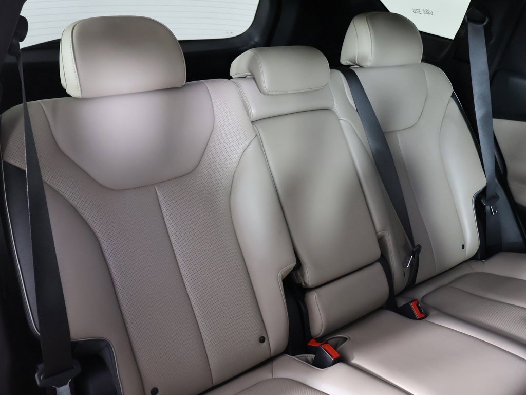 Used 2023 Hyundai Santa Fe Limited image 36