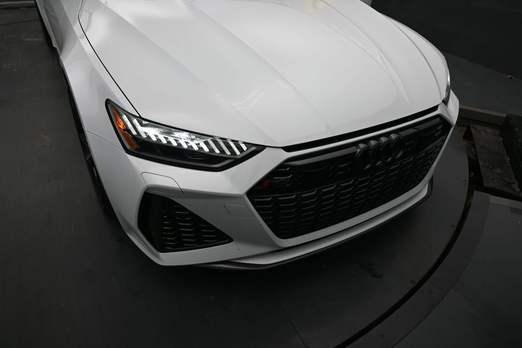 Used 2021 Audi RS 7 Sportback AWD/4WD image 37