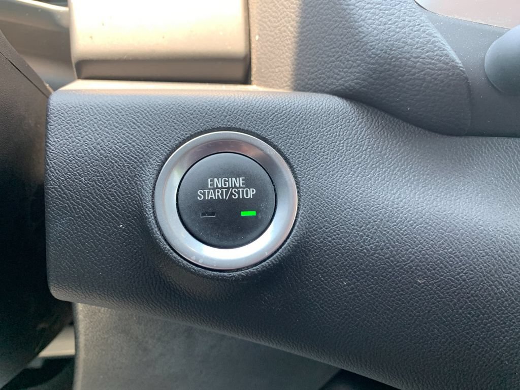 Used 2024 GMC Terrain SLE AWD/4WD image 24