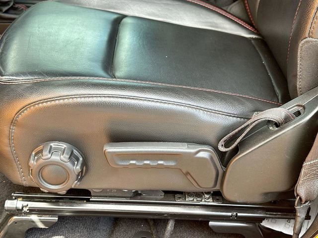 Used 2021 Jeep Wrangler Unlimited Rubicon image 18