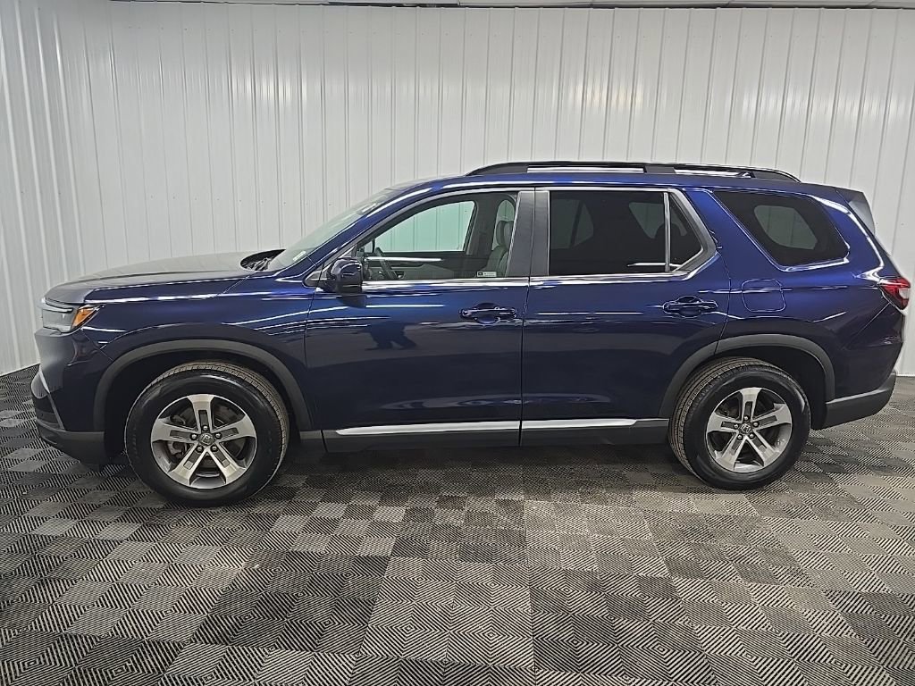 Used 2023 Honda Pilot EX-L image 5