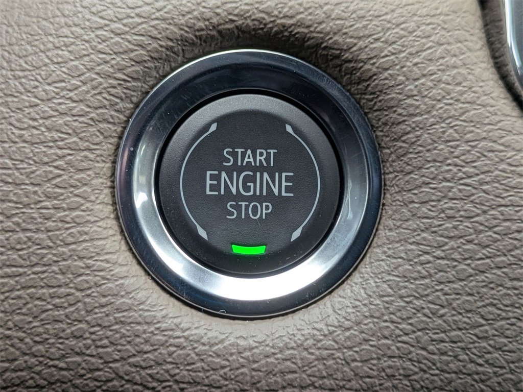 New 2026 GMC Canyon Denali image 22