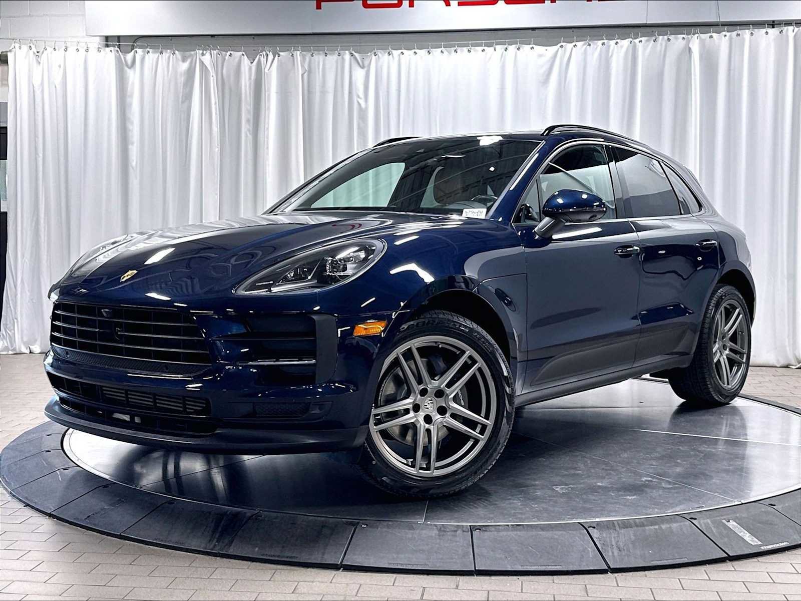 Used 2021 Porsche Macan AWD/4WD video 1