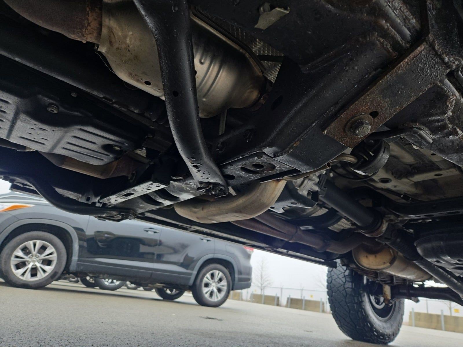 Used 2019 Toyota Tacoma TRD Off-Road image 16