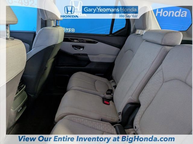 Certified 2023 Honda Pilot LX image 19