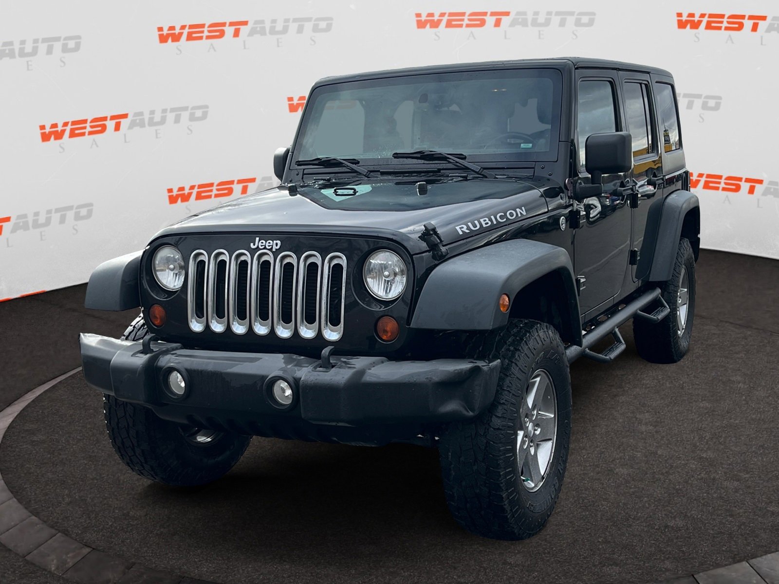Used 2013 Jeep Wrangler Unlimited Rubicon w/ Connectivity Group