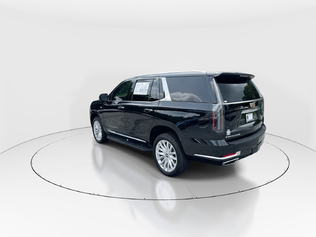 Used 2025 Cadillac Escalade Luxury w/ LPO, Floor Liner Package AWD/4WD image 6