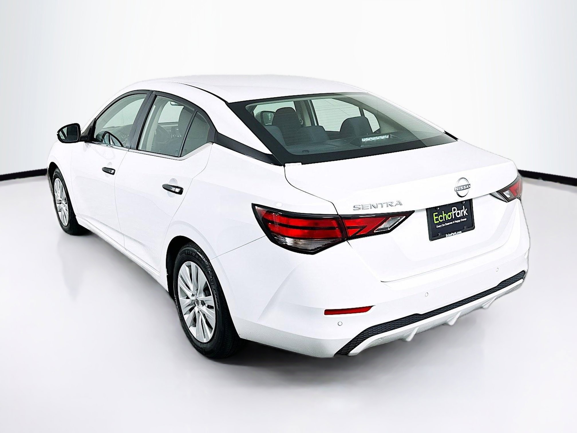 Used 2025 Nissan Sentra S image 5