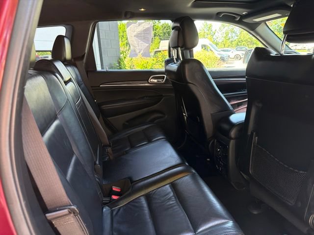 Used 2019 Jeep Grand Cherokee Limited AWD/4WD image 8