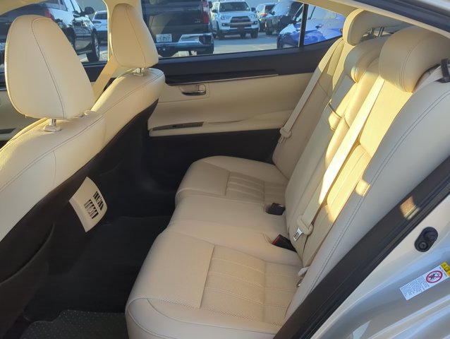 Used 2016 Lexus ES 350 image 23