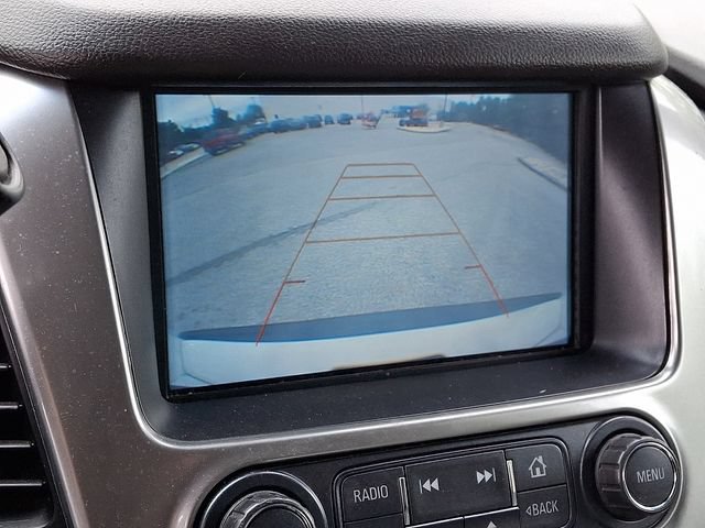 Used 2019 Chevrolet Suburban LT RWD image 4