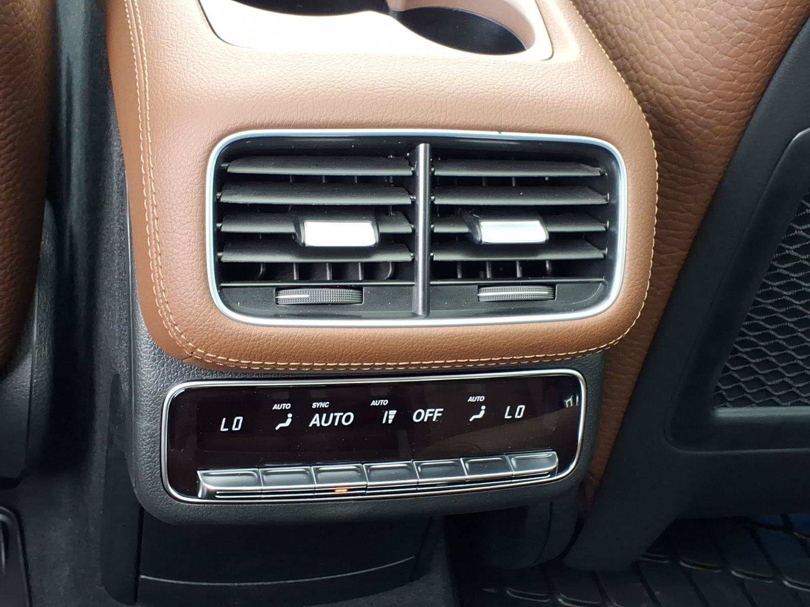 New 2026 Mercedes-Benz GLS 450 4MATIC image 17