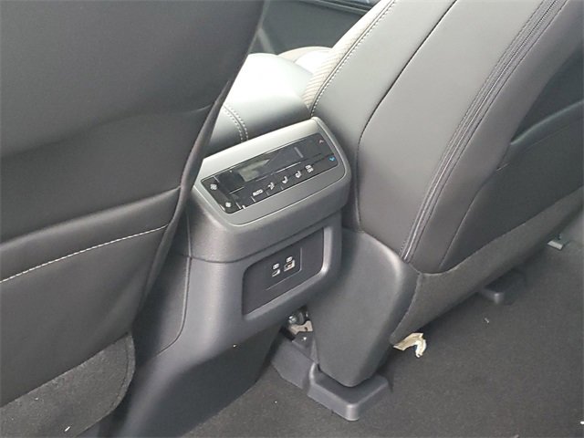 New 2025 Nissan Pathfinder SL image 25