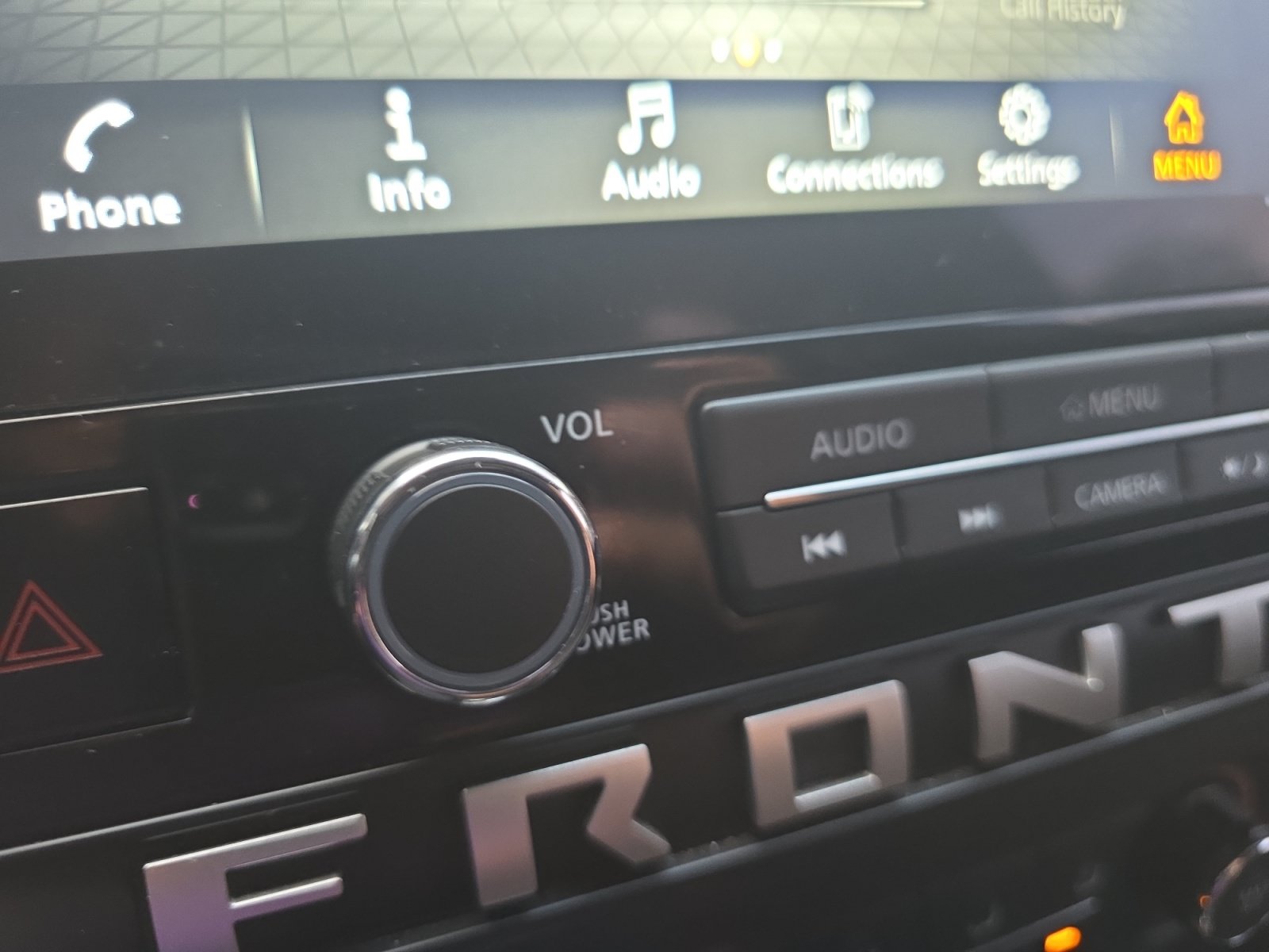 Used 2025 Nissan Frontier SV RWD image 15