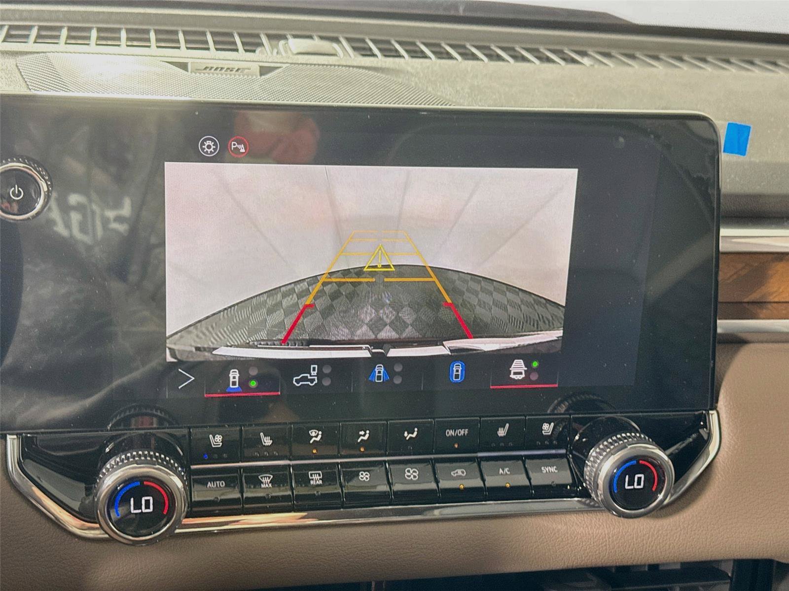 New 2026 GMC Canyon Denali AWD/4WD image 8