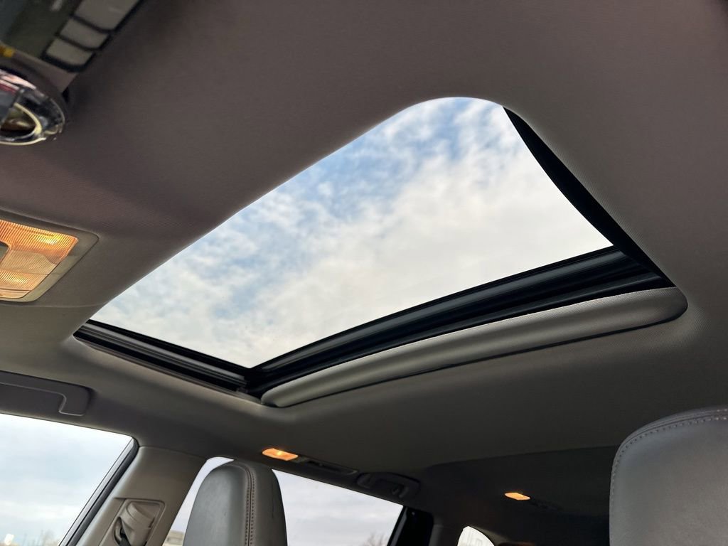 Used 2015 Toyota Highlander Limited image 5