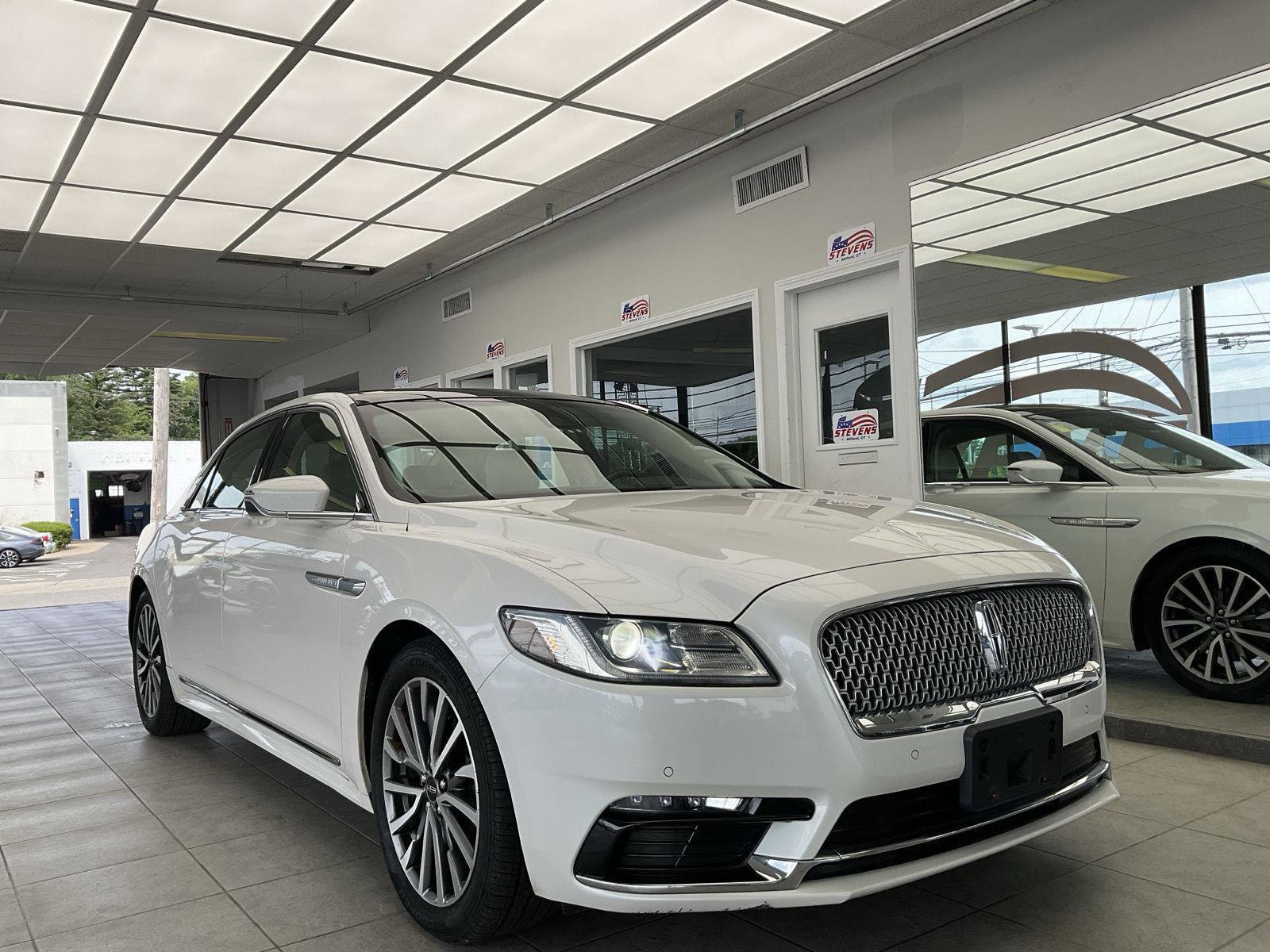 Used 2019 Lincoln Continental Select w/ Continental Climate Package