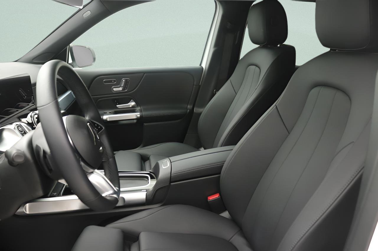 Certified 2026 Mercedes-Benz GLB 250 image 29