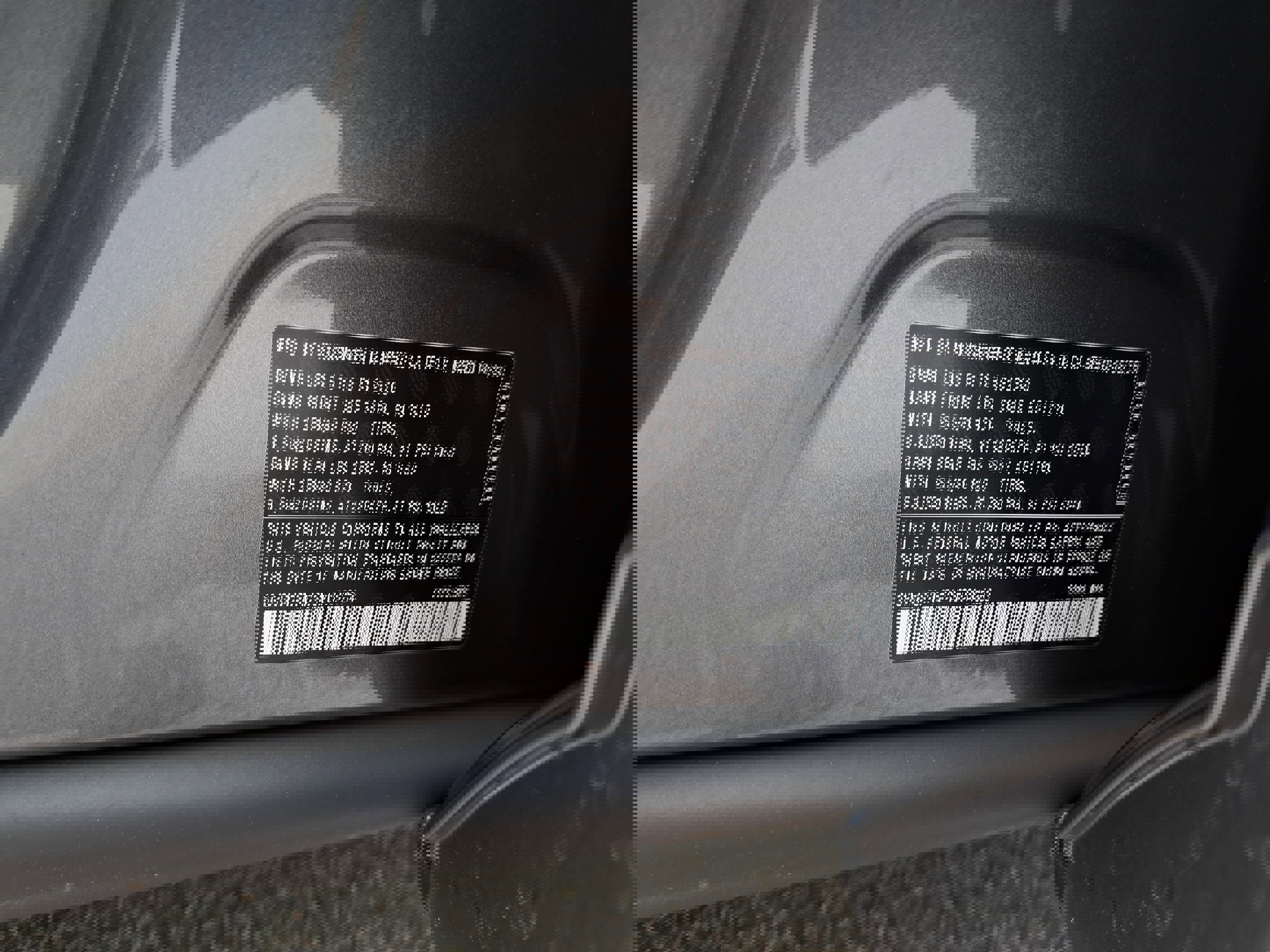 Used 2025 Volkswagen Tiguan SE R-Line image 33