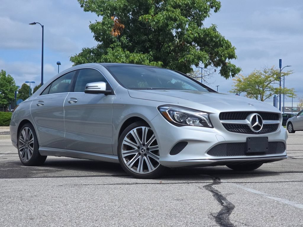 Used 2019 Mercedes-Benz CLA 250 4MATIC image 2