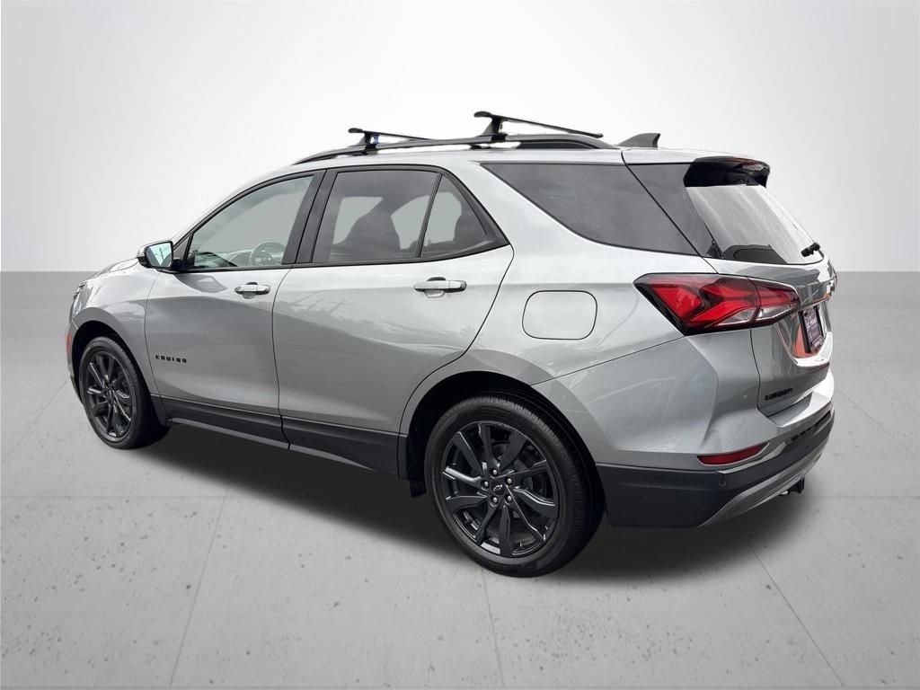 Used 2023 Chevrolet Equinox RS w/ RS Leather Package AWD/4WD image 9