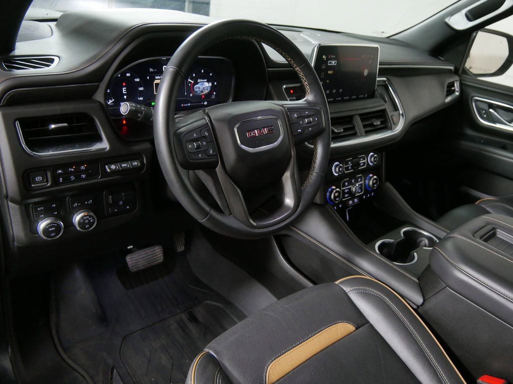 Used 2023 GMC Yukon AT4 image 12