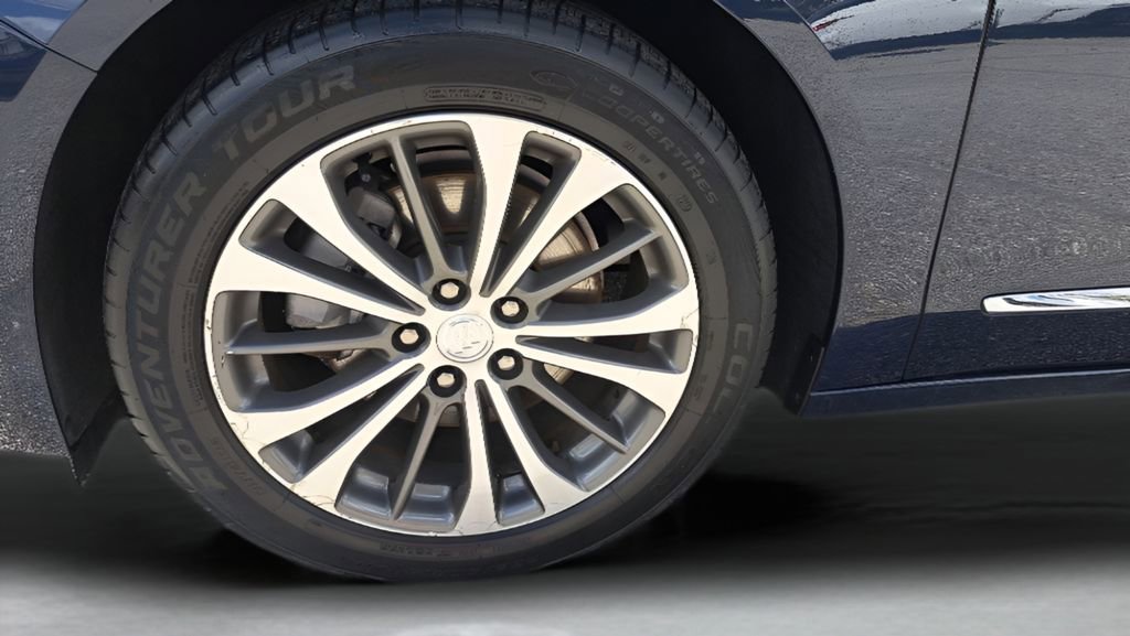 Used 2017 Buick LaCrosse Essence w/ Sun and Shade Package image 10