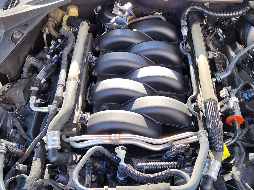 Used 2022 Ford Mustang GT Premium w/ Equipment Group 401A RWD image 15