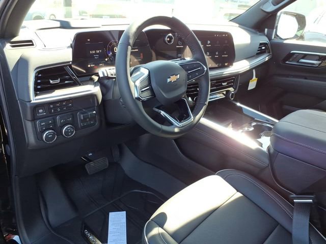 New 2026 Chevrolet Suburban Premier w/ Sun And Tow Package AWD/4WD image 5