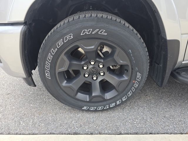 Used 2025 RAM 1500 Big Horn AWD/4WD image 9