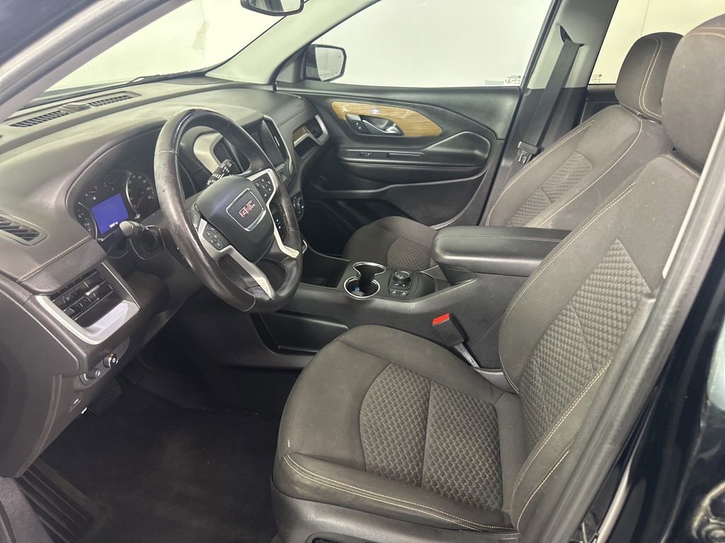 Used 2020 GMC Terrain SLE w/ Driver Convenience Package image 12