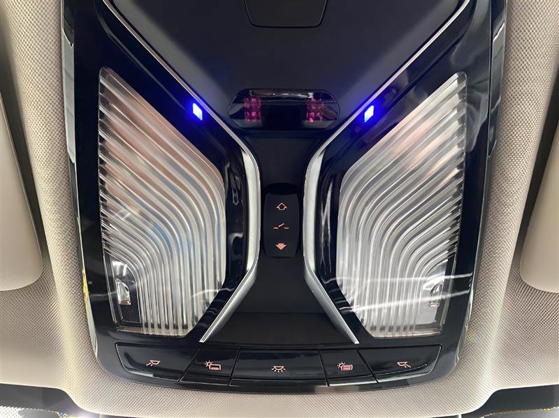 Used 2020 BMW X7 xDrive40i w/ Premium Package image 20