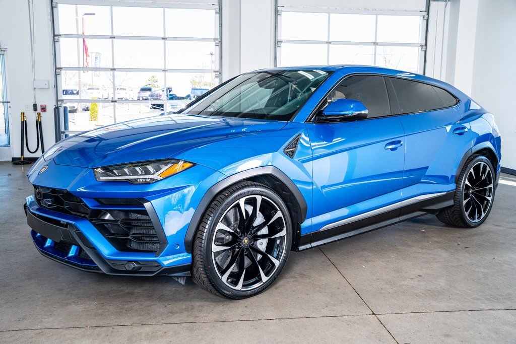 Used 2019 Lamborghini Urus image 11