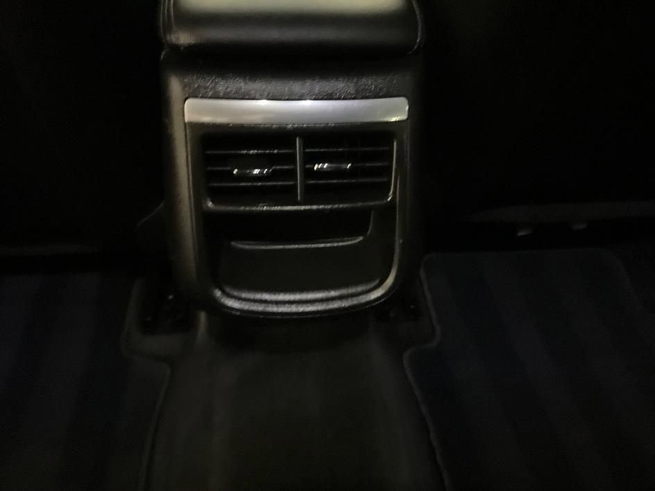 Used 2015 Chevrolet Impala LT w/ Convenience Package image 29