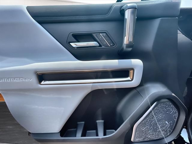 New 2025 GMC Hummer EV 2X AWD/4WD image 22