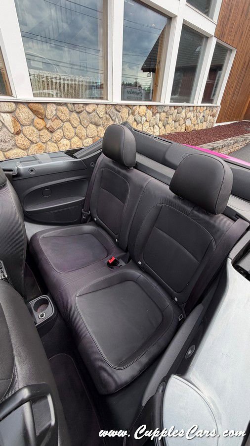 Used 2014 Volkswagen Beetle 1.8T FWD image 37