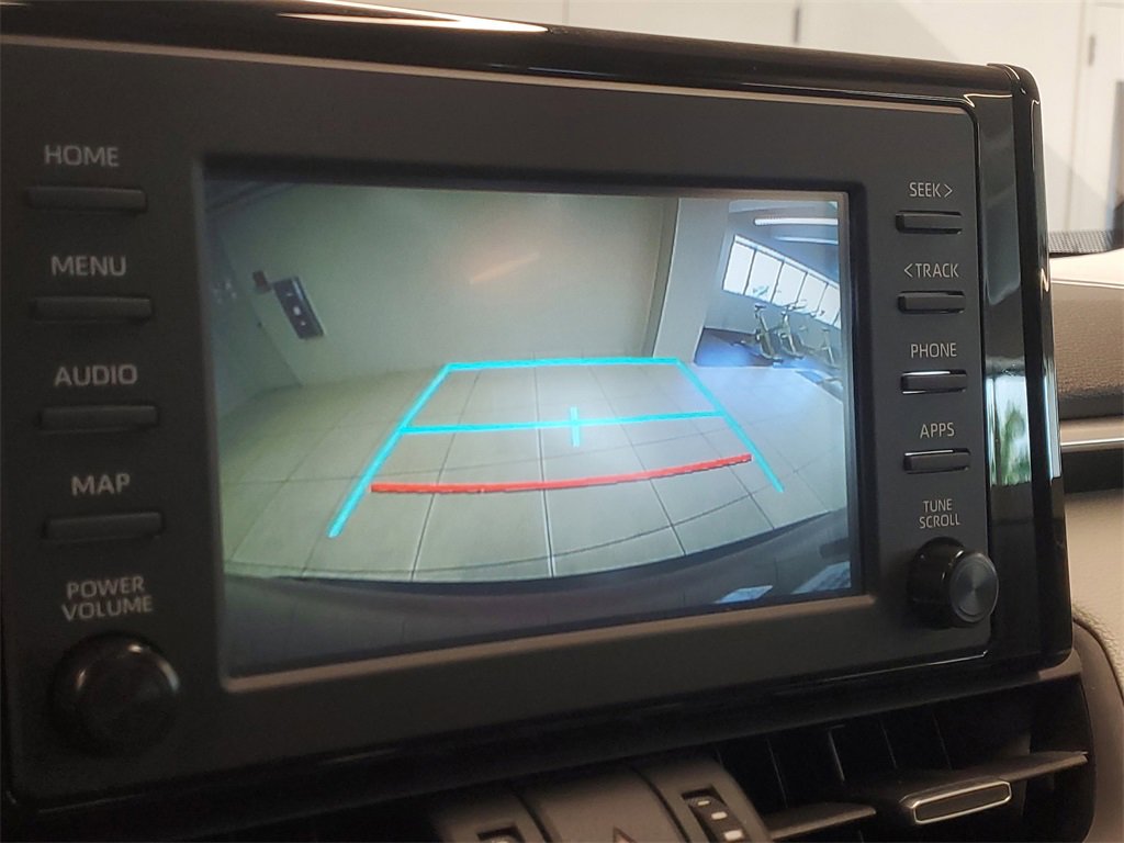 Used 2019 Toyota RAV4 XLE Premium image 28