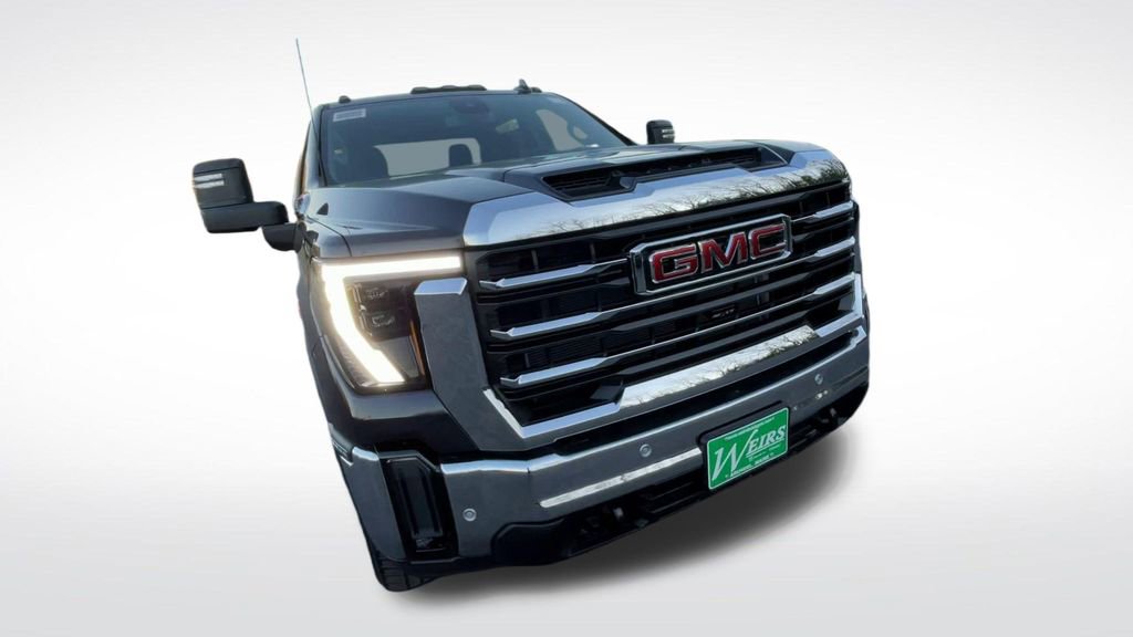 New 2026 GMC Sierra 2500 SLE w/ SLE Value Package; image 3