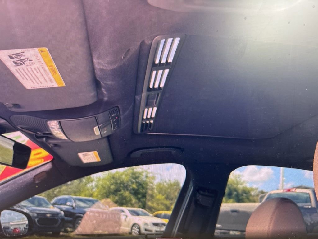 Used 2019 Mercedes-Benz E 300 image 10