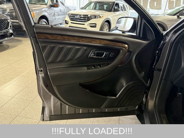 Used 2014 Ford Taurus Limited image 21