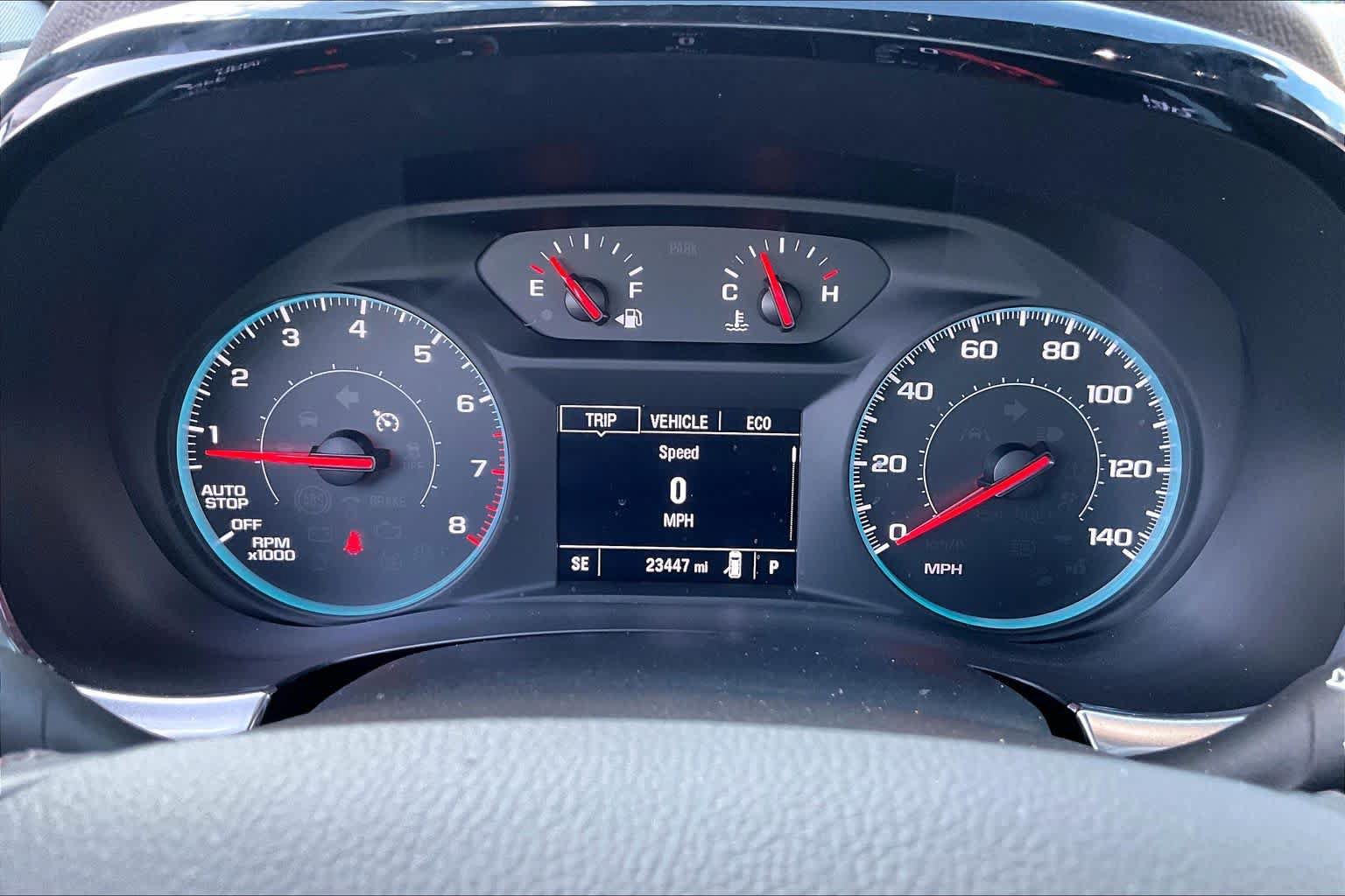 Used 2023 Chevrolet Traverse LT FWD image 23