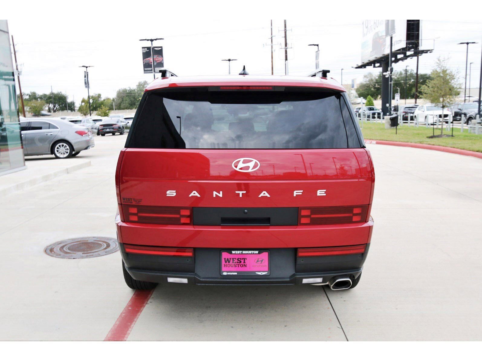 Used 2025 Hyundai Santa Fe SEL image 8