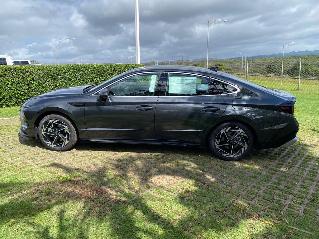 New 2026 Hyundai Sonata SEL FWD image 4
