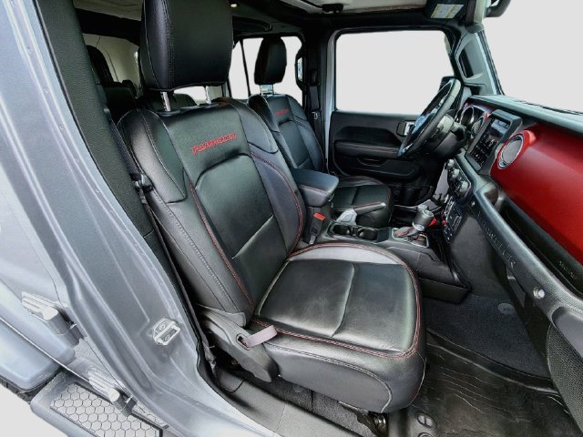 Used 2019 Jeep Wrangler Unlimited Rubicon AWD/4WD image 30