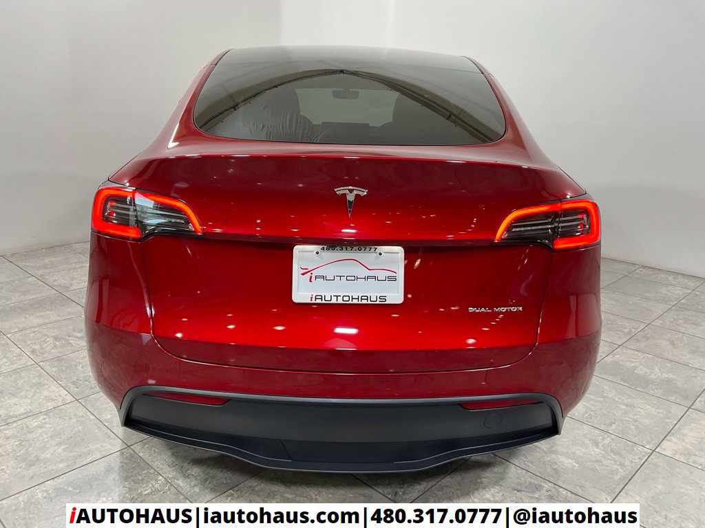 Used 2024 Tesla Model Y Long Range AWD/4WD image 6